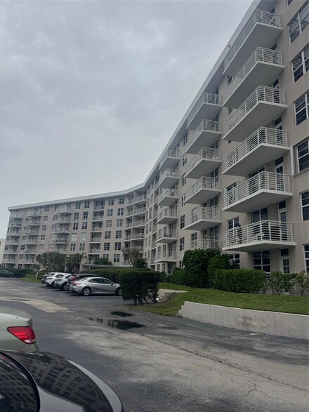 2851 S Ocean Blvd Unit 52, Boca Raton, FL 33432
