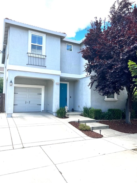 4223 Dardanelles St, Sacramento, CA 95834