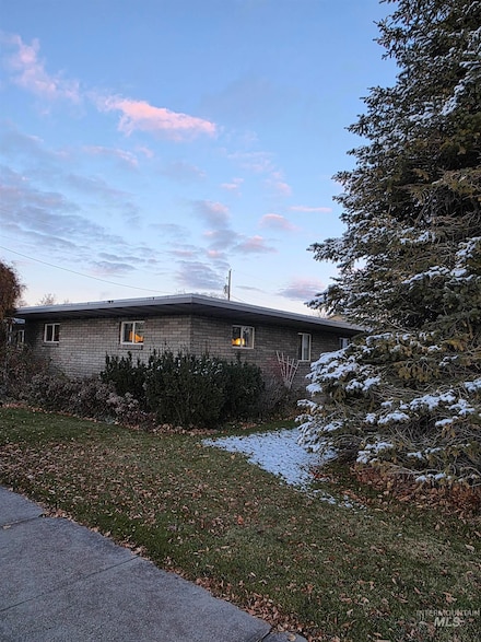 334 S 4th St, Rupert, ID 83350