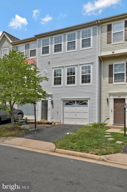 6810 General Lafayette Way, Gainesville, VA 20155