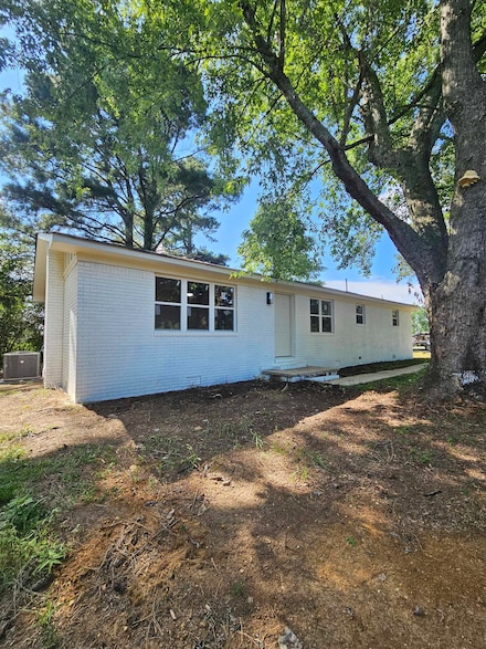 3203 Edgar Chapel Rd, Phil Campbell, AL 35581
