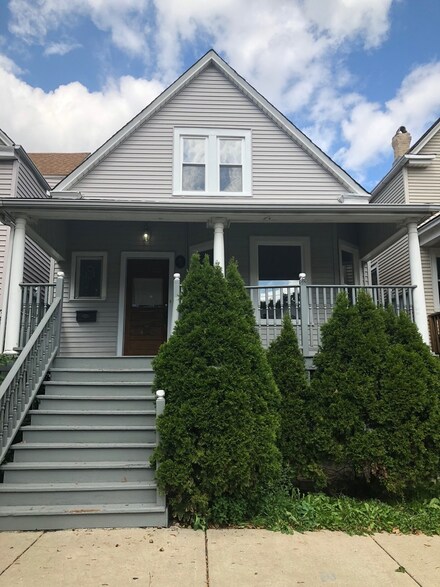 4316 W Mclean Ave, Chicago, IL 60639