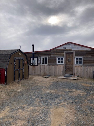 35 Stillwater Dr, Whitehall, MT 59759