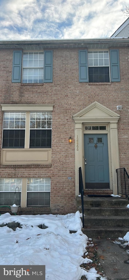 12866 Effingham Ct, Woodbridge, VA 22192
