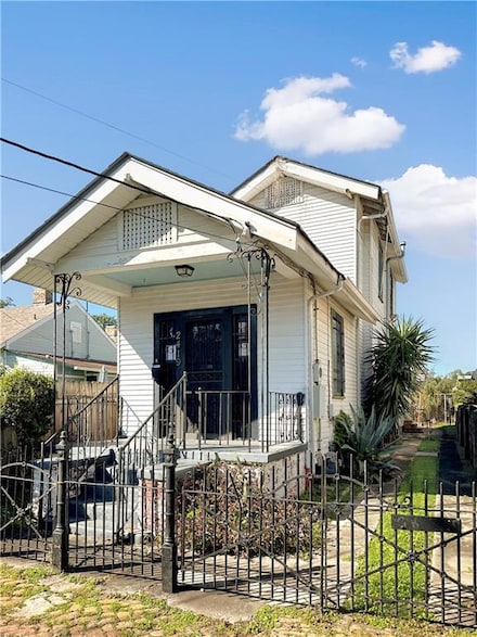 2419 Chippewa St, New Orleans, LA 70130