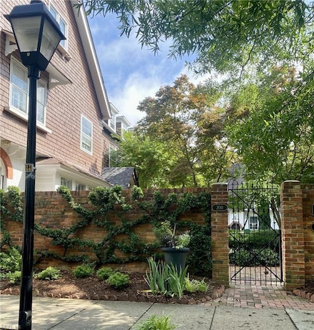 700 Raleigh Ave Unit G, Norfolk, VA 23507