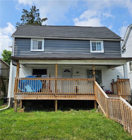 105 Longfellow St, Vandergrift, PA 15690