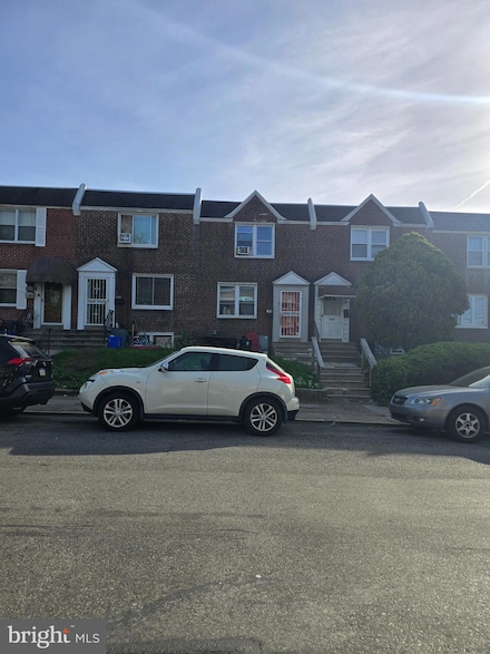 1904 S 68th St, Philadelphia, PA 19142