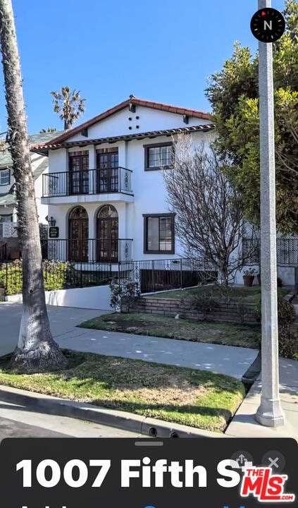 1007 5th St Unit 2, Santa Monica, CA 90403