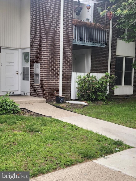 275 5-E4 Arbor Green, Edgewater Park, NJ 08010