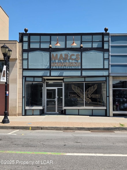 10 S Main St, Pittston, PA 18640