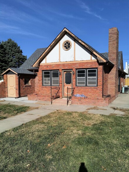 710 Garfield St, Creighton, NE 68729