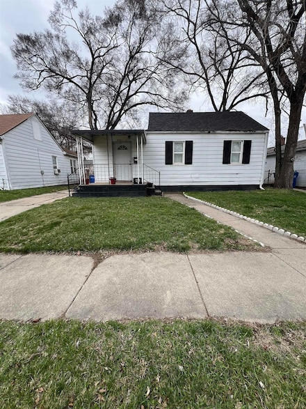 7215 Toepfer Rd, Warren, MI 48091
