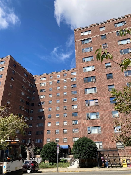 6515 Jfk Blvd E Unit 4L, West New York, NJ 07093