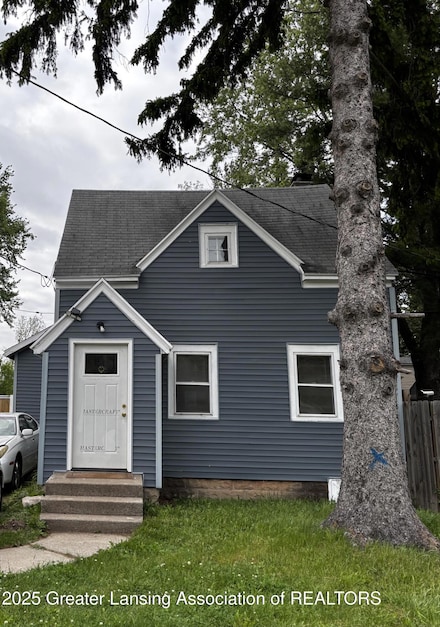 1916 W Jolly Rd, Lansing, MI 48910