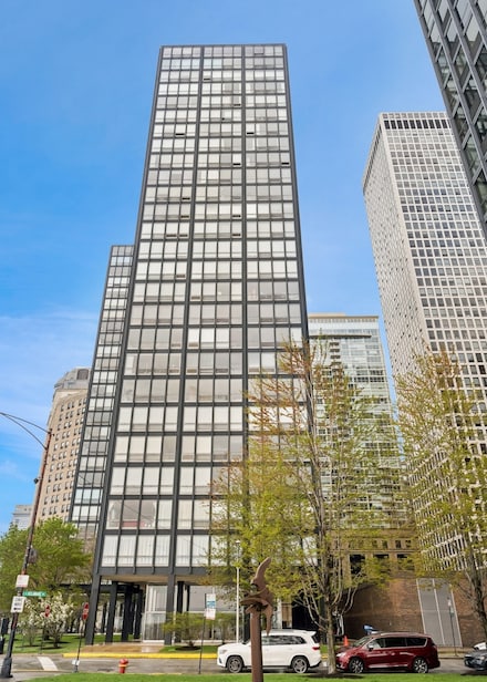 880 N Lake Shore Dr Unit 6G, Chicago, IL 60611