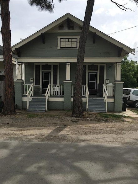 2013 15 Touro St, New Orleans, LA 70116