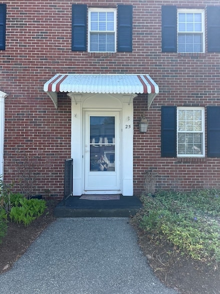 25 Erin Rd, Stoughton, MA 02072