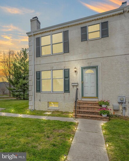 136 W 8th St, New Castle, DE 19720