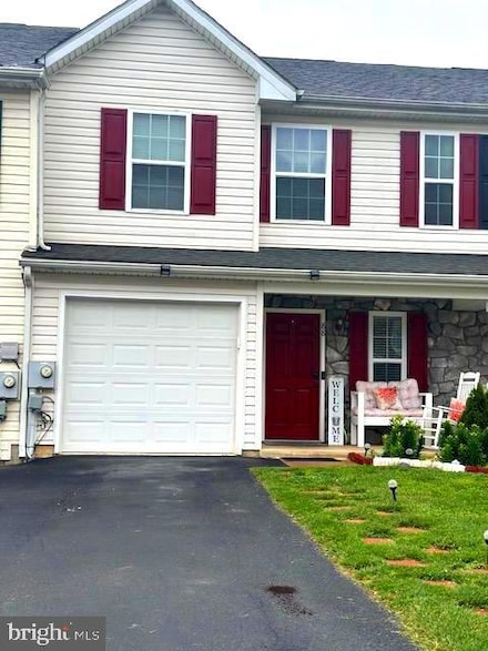 88 Fuzzy Tail Dr, Ranson, WV 25438