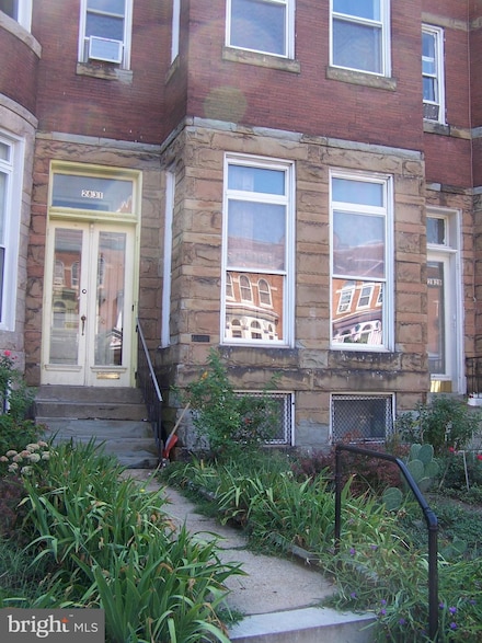 2831 Saint Paul St, Baltimore, MD 21218