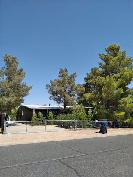 1365 E Mcvicar Ave, Kingman, AZ 86409