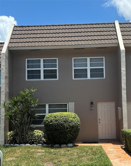 9050 NW 28th St, Coral Springs, FL 33065