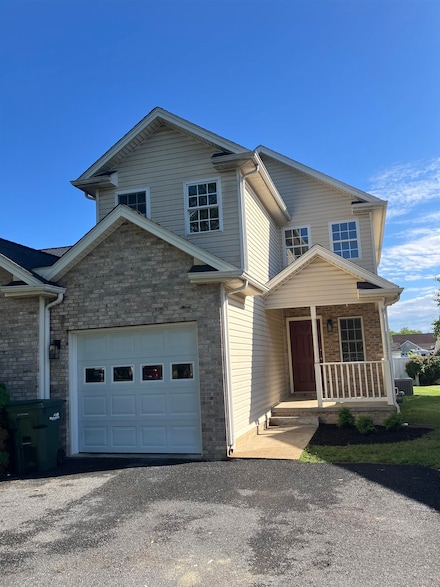 2329 Mosley St Unit B, Waynesboro, VA 22980