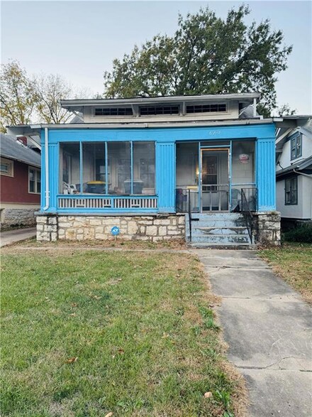 6212 Swope Pkwy, Kansas City, MO 64130