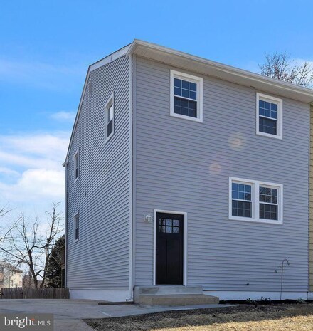 3 Booker Cir, New Castle, DE 19720
