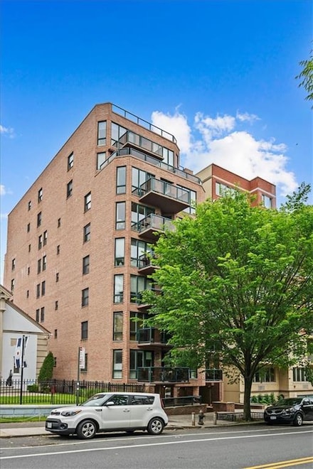 9917 Shore Rd Unit 5A, Brooklyn, NY 11209