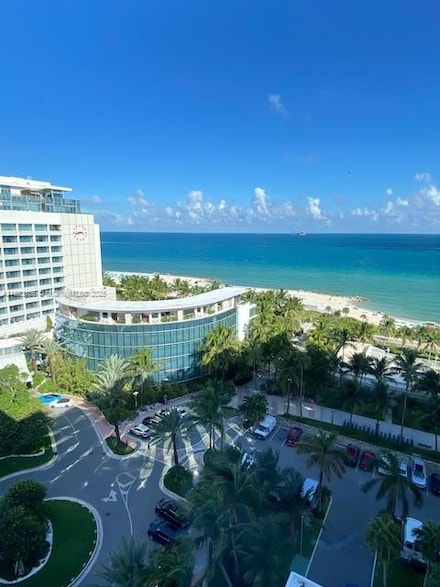 2899 Collins Ave Unit 1717, Miami Beach, FL 33140