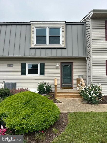 37293 Martin St, Rehoboth Beach, DE 19971