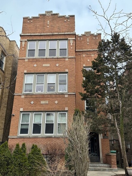 6327 N Oakley Ave Unit 3, Chicago, IL 60659