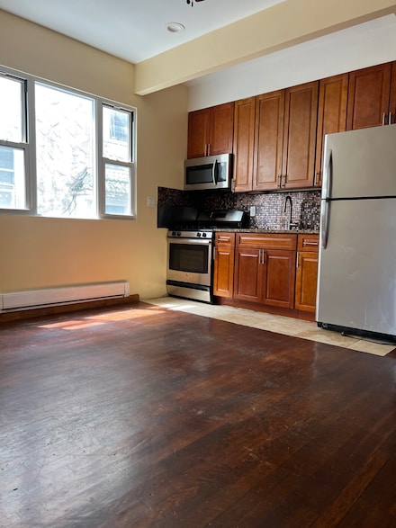 86 Horton Ave Unit 1R, New Rochelle, NY 10801