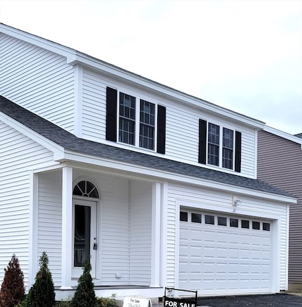 21 Tea Party Cir Unit 562, Holden, MA 01520
