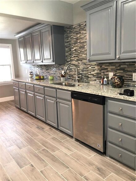 1729 Brake Dr, Carrollton, TX 75006