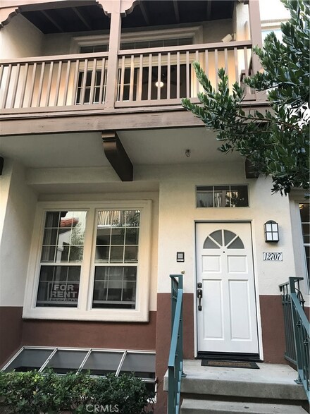 12707 Trent Jones Ln, Tustin, CA 92782