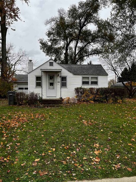 213 S Harrison St, North Webster, IN 46555
