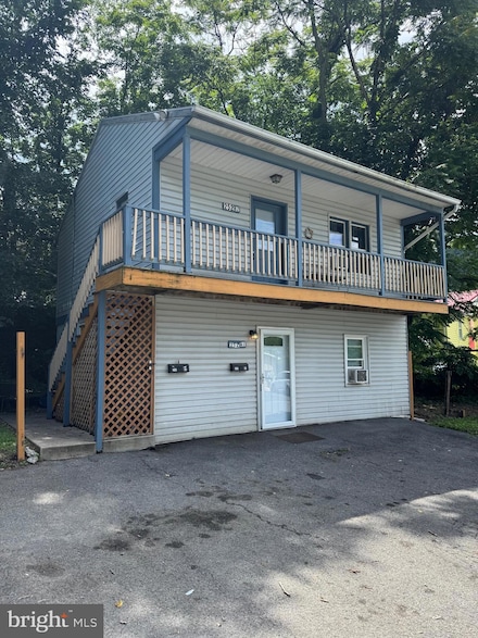 252 Independence St, Berkeley Springs, WV 25411