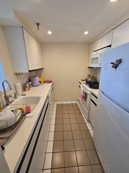 1933 Commonwealth Ave Unit 612, Brighton, MA 02135