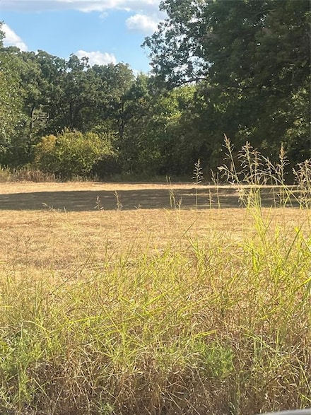 42865 Garrett's Lake Rd, Shawnee, OK 74804