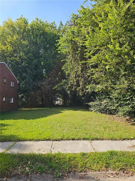 1827 Carswell St, Norfolk, VA 23504