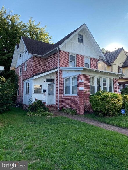 1425 W State St, Trenton, NJ 08618