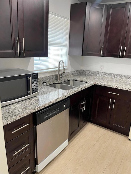 244 Lake Dora Dr, West Palm Beach, FL 33411