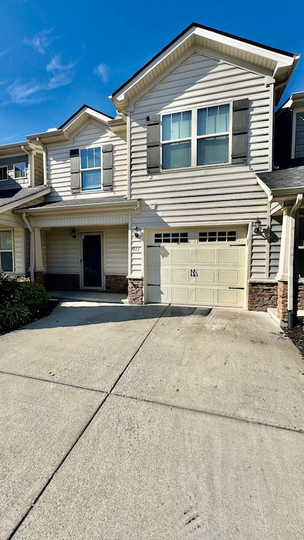 911 Dahlia Dr, Murfreesboro, TN 37128