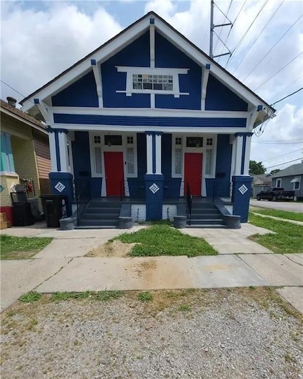 8403 Apricot St, New Orleans, LA 70118