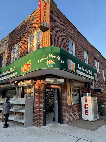 2383 65th St, Brooklyn, NY 11204