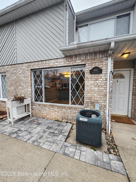 64 Macon Ave Unit A, Staten Island, NY 10312