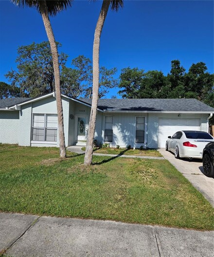 7218 Riverwood Blvd, Tampa, FL 33615